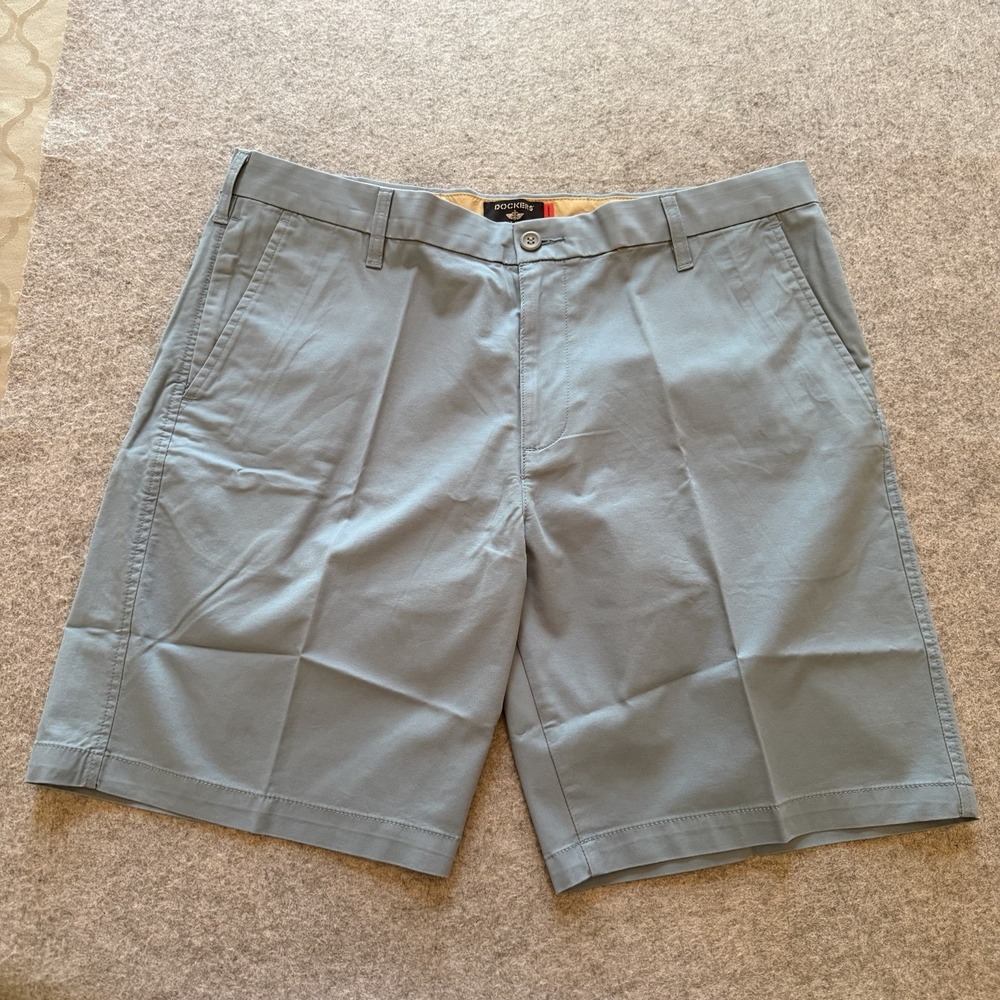 Dockers Men's Ultimate Short Supreme Flex Flat Front Blue 9" Inseam Size 36 NWT